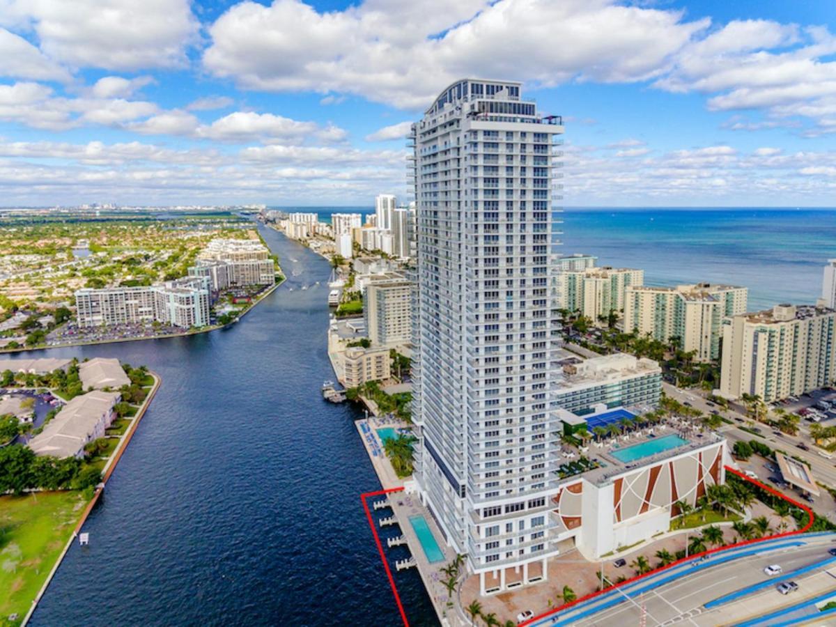 5 Amenities Luxury 3 Bedroom Front Intercostal View Hollywood Eksteriør billede